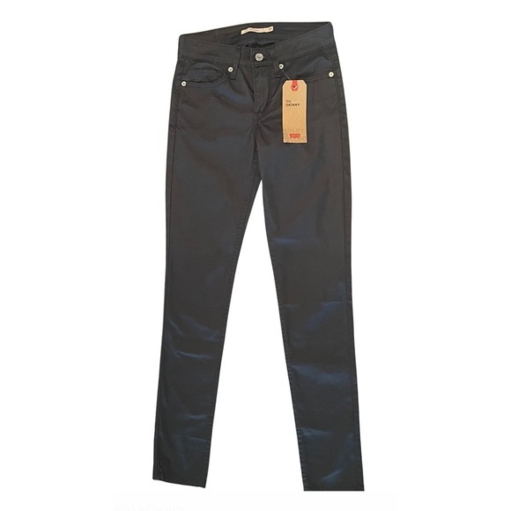 NWT Levi’s Women’s 711 Skinny Jeans Size 24.